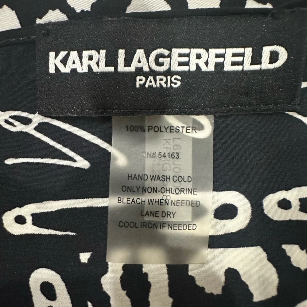 Karl Lagerfeld Black & White Scarf